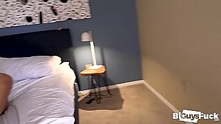 amateur tiny hubby geys sloppy seconds aftet bbc bang