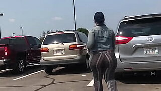 big ass booty street