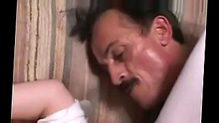 forcing dad with sleep doughter