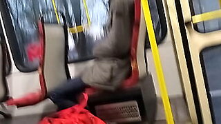touch dicks bus metro train public encoxada encoxando arrimon groping with