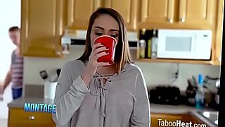 jessa rhodes takes cum in throat