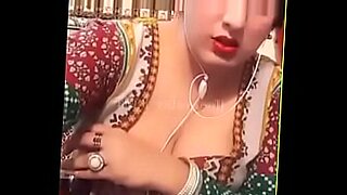 women saree