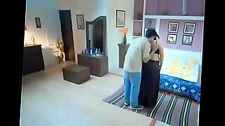 indian bhabi xxx honeymoon clip in hindi