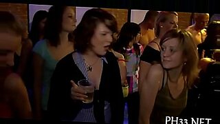 sexy amateur teen masturbate on cam video 29