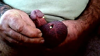 testicle troture