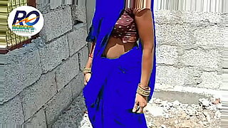 indian anty bathing videos