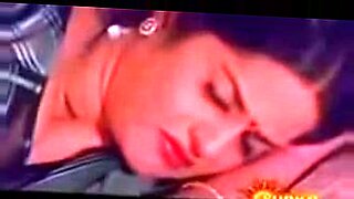 lesbian seduction and sex from malayalam movies