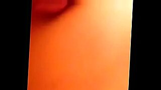 cute teen fingers french juicy hairy pussy on webcam