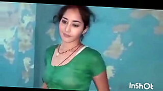 unknown kannada actress latest very hot song