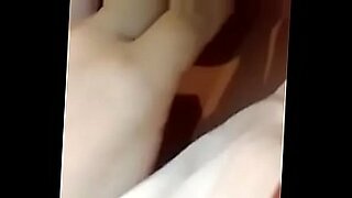 daughter tell daddy not to cum in her pussy but he did