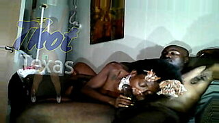 amateur ebony threesome with tatted up ebony dyke tameika