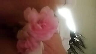 mother lesbos pussy fingering5