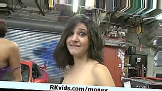 amateur girls fucking with dildo at money talks stunt