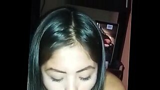 chibolas peruanas llorando cuando lo rompen el culo y sangra