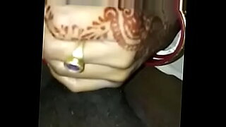indian girl hot sukimg eat cum