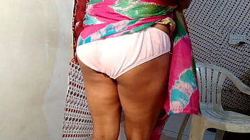 indian wife full body massage by servant