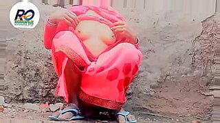 sunny leone nude in red saree video