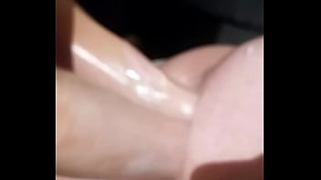 teen peachy pussy fucked hard in close up