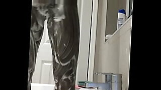 stepson wanking mom dad fucked and saw by mom when dad finish and go bath son start fucking