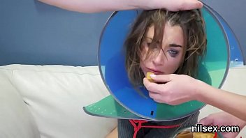 blonde beautuful ass takes asyle