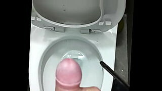 pisswc shit 6 1 girls pooping toilet pussy videos