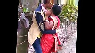 indian wife bra said kiss