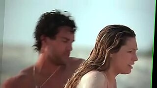 hasband and wife sex watch in the movie