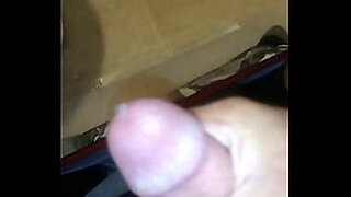shemale cumming while anal fist